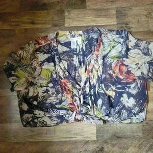 100% Silk Coldwater Creek Floral Wrap Top Blouse Size XL